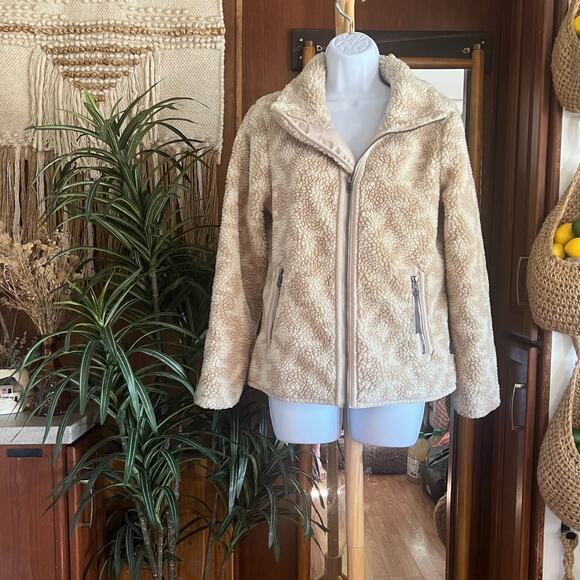 Patagonia Jackets & Blazers - Patagonia Divided Sky Jacket S | Pumice Geometric Sherpa Fleece Gorpcore Layer